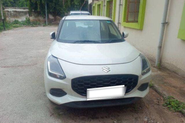Second-hand 2024 Maruti Suzuki Swift वीएक्सआई एएमटी for sale in Hyderabad