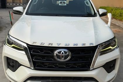 2021 Toyota Fortuner 4X2 Diesel AT BSVI