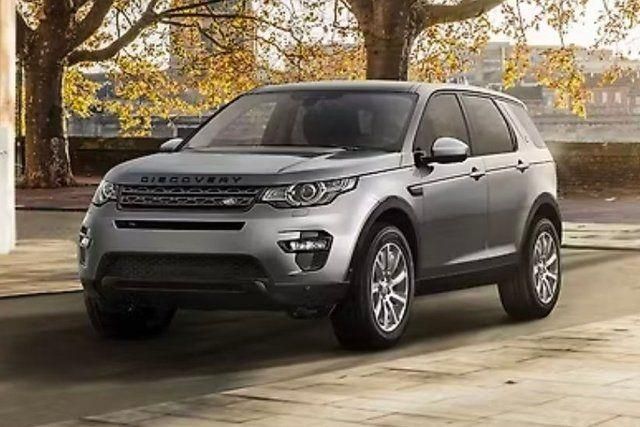 Land Rover Discovery Sport Petrol SE 7S Second-hand 2018 Land Rover Discovery Sport Petrol SE 7S for sale in New Delhi