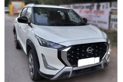 2025 Nissan Magnite Acenta AMT