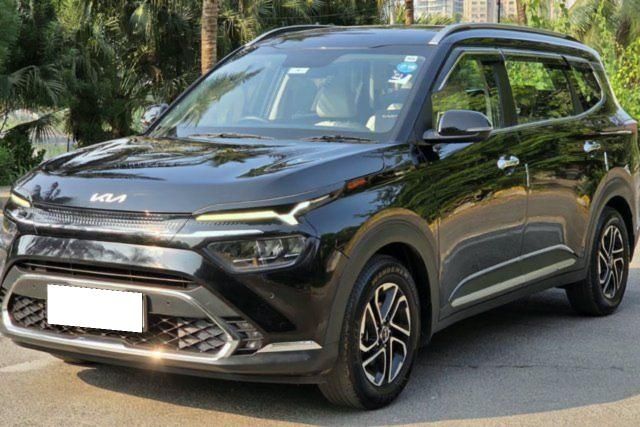 Kia Carens Luxury Opt DCT Second-hand 2023 Kia Carens Luxury Opt DCT for sale in Mumbai