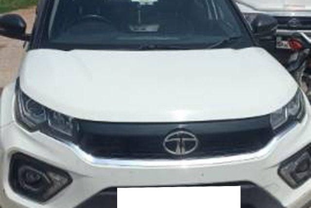 Tata Nexon 1.2 Revotron XE Second-hand 2020 Tata Nexon 1.2 Revotron XE for sale in Lucknow