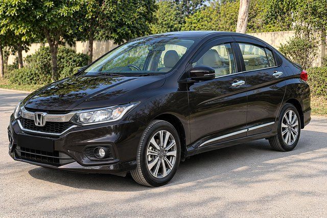 Honda City V MT Second-hand 2019 Honda City V MT for sale in New Delhi