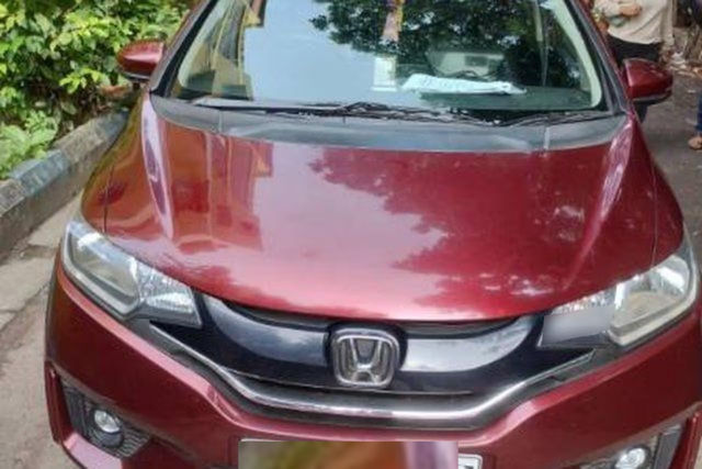 Second-hand 2015 Honda Jazz 1.2 वीएक्स i VTEC for sale in Kolkata
