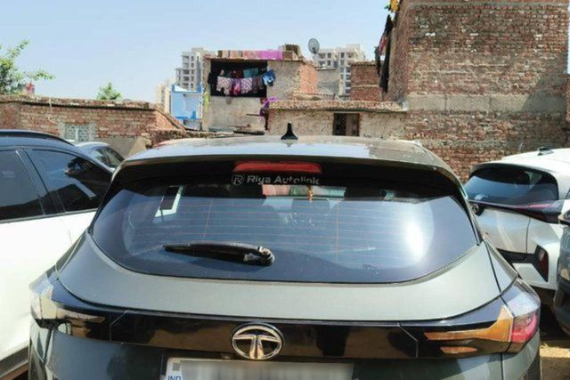 Tata Harrier Camo XZA प्लस AT Second-hand 2021 Tata Harrier Camo XZA प्लस AT for sale in Ahmedabad