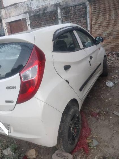 2014 Hyundai EON एरा
