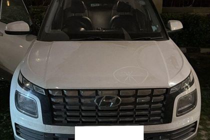 2022 Hyundai Venue एस रेनफोर्स्ड बीएस6