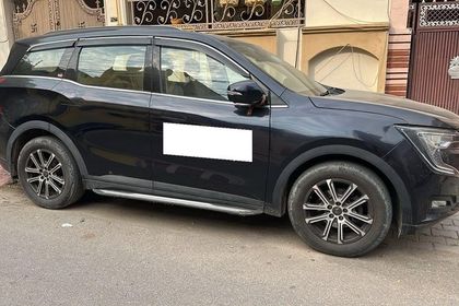 2023 Mahindra XUV700 एएक्स7 AT लक्ज़री Pack बीएस6
