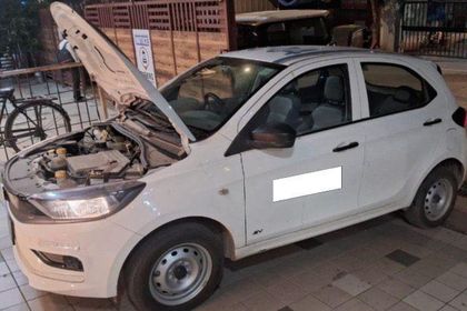 2025 Tata Tiago EV XE MR