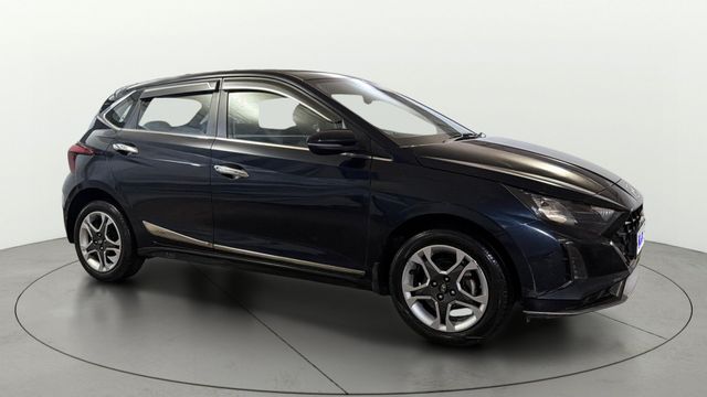Hyundai i20 Sportz IVT Second-hand 2023 Hyundai i20 Sportz IVT for sale in New Delhi