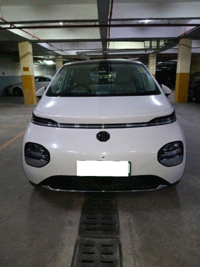 Second-hand 2025 MG Windsor EV Essence Pro for sale in Gautam Buddha Nagar