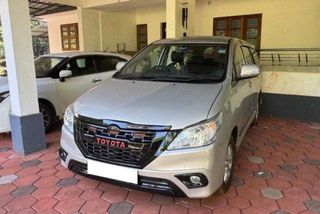 Used 2.5 GX (Diesel) 8 Seater BS IV