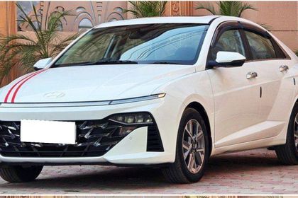 2023 Hyundai Verna एसएक्स