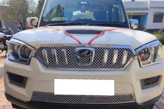 Mahindra Scorpio S2 7 Seater Second-hand 2017 Mahindra Scorpio S2 7 Seater for sale in Gopalganj