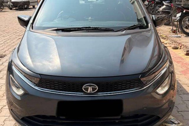 Tata Altroz XZ बीएस6 Second-hand 2020 Tata Altroz XZ बीएस6 for sale in Faridkot