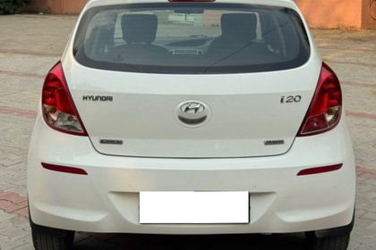 2013 Hyundai i20 Magna 1.4 CRDi (Diesel)