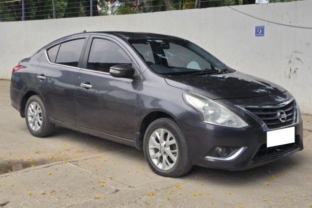 Second-hand 2014 Nissan Sunny Diesel XV for sale in Kolkata