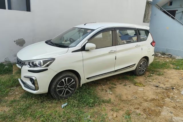 Second-hand 2023 Maruti Suzuki Ertiga जेडएक्सआई 2022-2023 for sale in Hyderabad