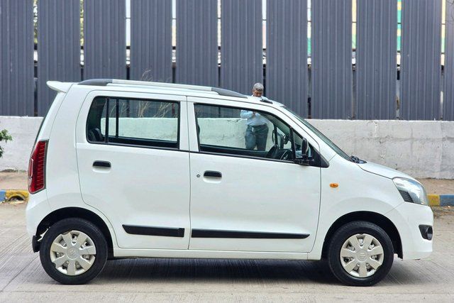 Maruti Suzuki Wagon R LXI CNG Second-hand 2014 Maruti Suzuki Wagon R LXI CNG for sale in Thane