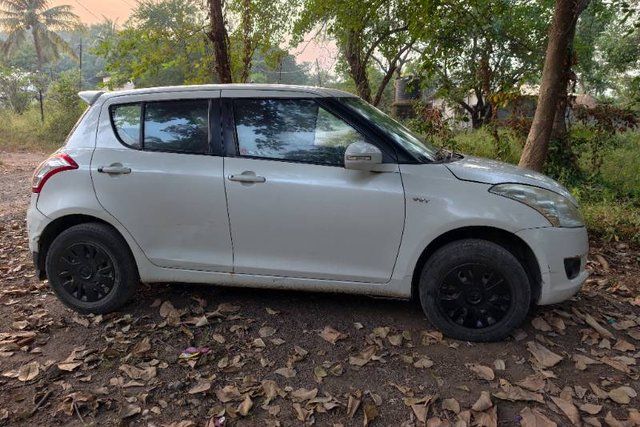 Second-hand 2011 Maruti Suzuki Swift VXI for sale in Thane