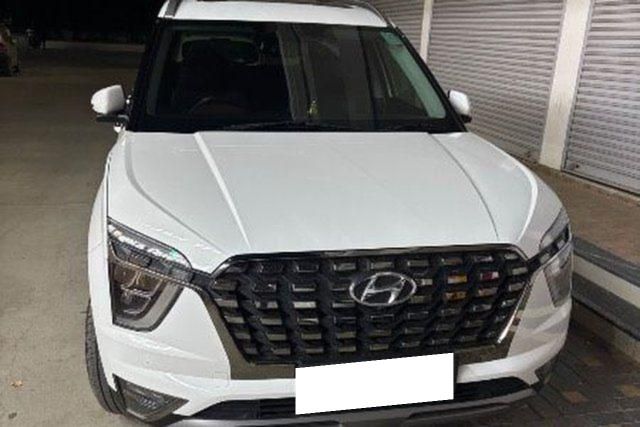 Second-hand 2022 Hyundai Alcazar 1.5 सिग्नेचर (O) 7-Seater डीजल AT for sale in Rajkot