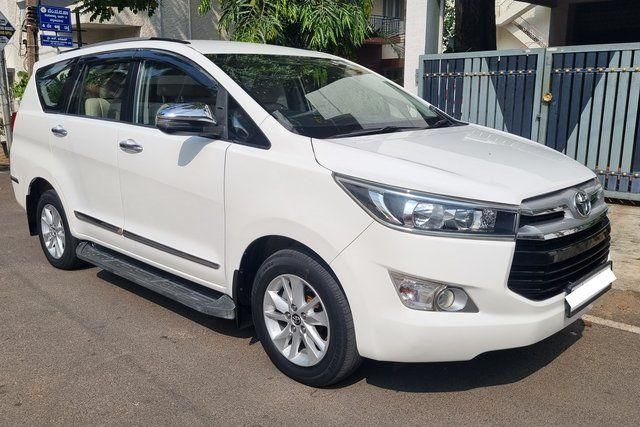 Second-hand 2018 Toyota Innova Crysta 2.8 GX AT BSIV for sale in Bangalore
