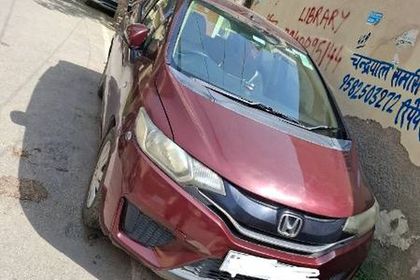 2016 Honda Jazz 1.5 एस रेनफोर्स्ड i DTEC
