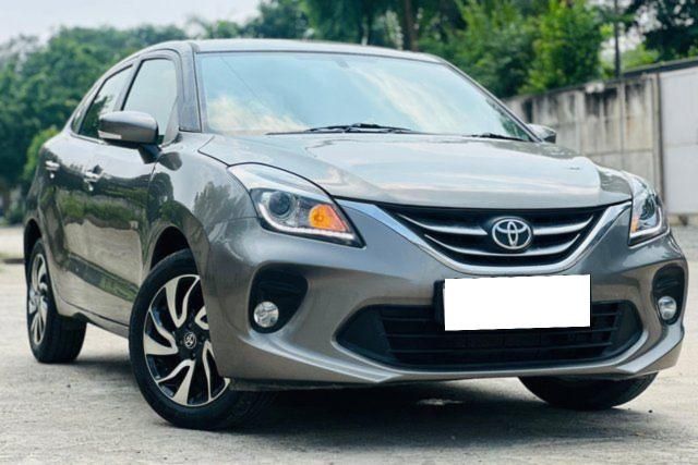 Second-hand 2019 Toyota Glanza वी for sale in Ahmedabad
