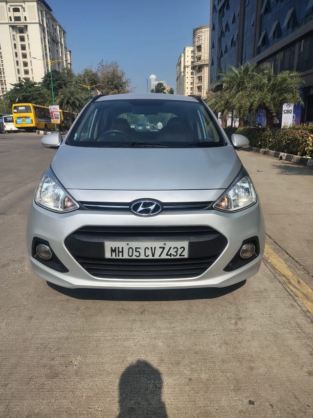 Hyundai Grand i10 Sportz Second-hand 2017 Hyundai Grand i10 Sportz for sale in Thane