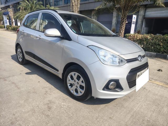 Second-hand 2017 Hyundai Grand i10 Sportz for sale in Thane