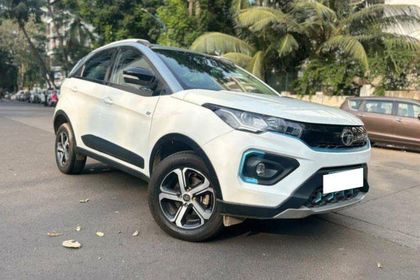 2021 Tata Nexon EV एक्सजेड प्लस