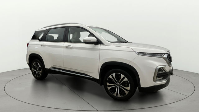 MG Hector हाइब्रिड Sharp MT Second-hand 2022 MG Hector हाइब्रिड Sharp MT for sale in Noida