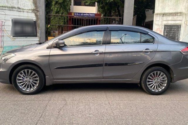 Maruti Suzuki Ciaz VXi Second-hand 2015 Maruti Suzuki Ciaz VXi for sale in Pune