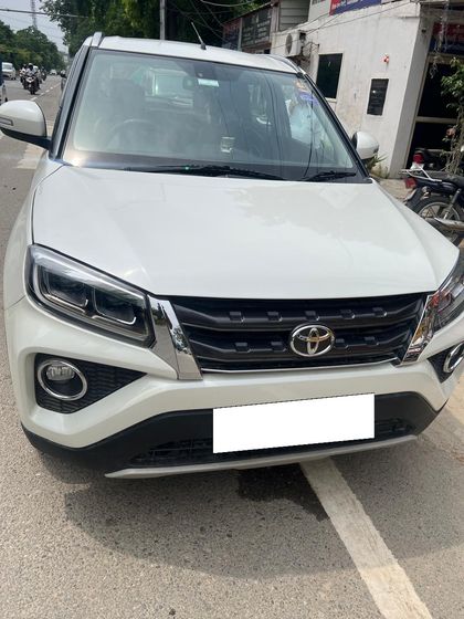 2021 Toyota Urban cruiser प्रीमियम AT