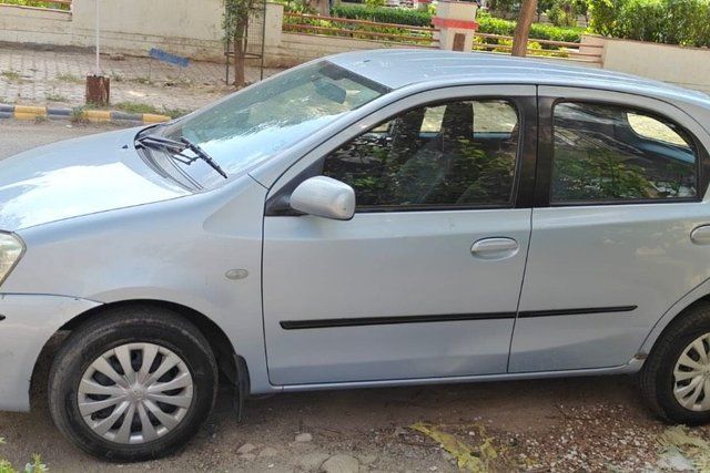 Second-hand 2012 Toyota Etios Liva Petrol TRD Sportivo for sale in New Delhi