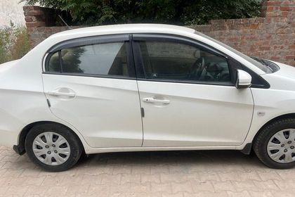 2015 Honda Amaze S i-Vtech