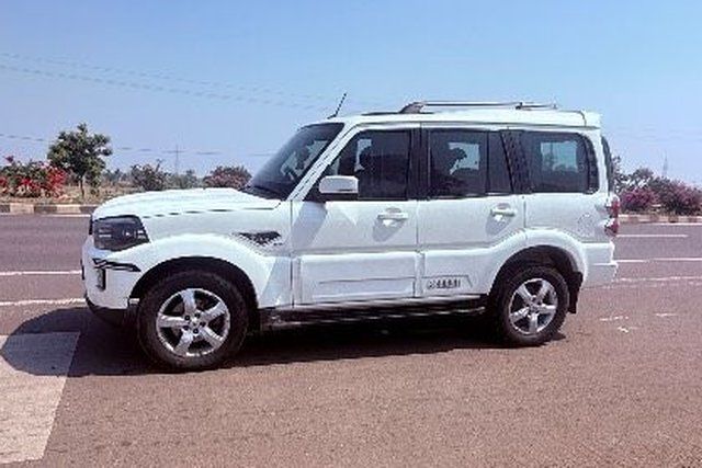 Mahindra Scorpio S11 Second-hand 2020 Mahindra Scorpio S11 for sale in Solapur