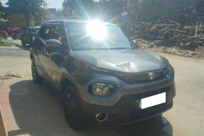 2023 Tata Punch प्योर सीएनजी