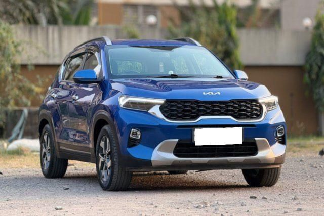 Second-hand 2021 Kia Sonet एचटीएक्स डीजल बीएस6 for sale in Surat