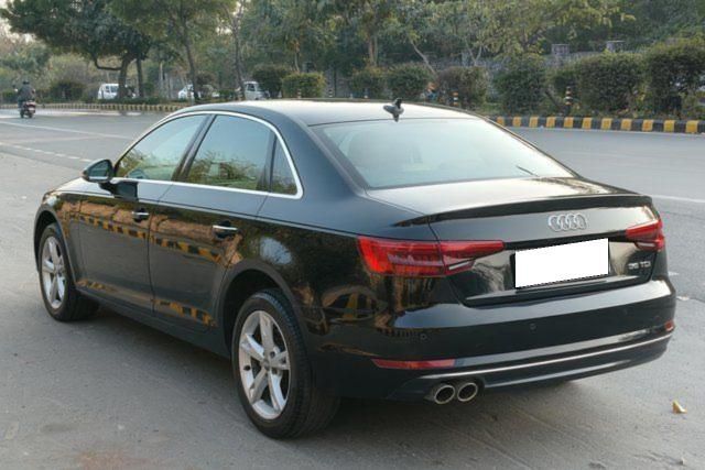 Audi A4 35 TDI टेक्नोलॉजी Second-hand 2017 Audi A4 35 TDI टेक्नोलॉजी for sale in New Delhi