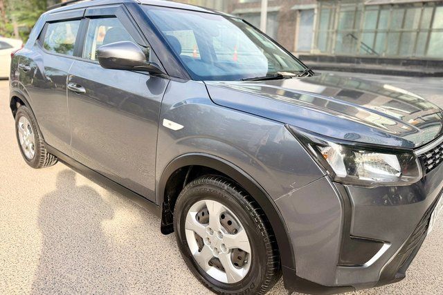 Mahindra XUV300 W6 Diesel BSVI Second-hand 2021 Mahindra XUV300 W6 Diesel BSVI for sale in New Delhi