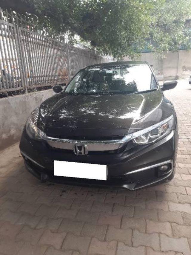 Second-hand 2019 Honda Civic वीएक्स for sale in New Delhi