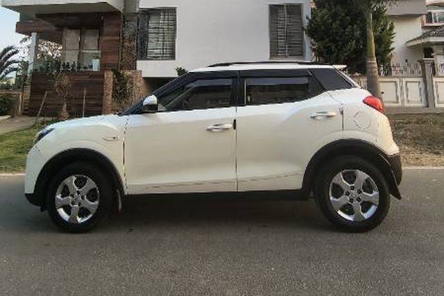 Mahindra XUV300 W6 Sunroof NT बीएस6 Second-hand 2023 Mahindra XUV300 W6 Sunroof NT बीएस6 for sale in Shimoga