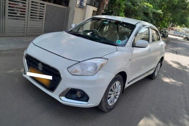 Maruti Suzuki Swift Dzire Tour एस सीएनजी Second-hand 2024 Maruti Suzuki Swift Dzire Tour एस सीएनजी for sale in Ahmedabad