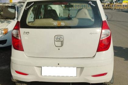 2015 Hyundai i10 स्पोर्टज़ 1.1L