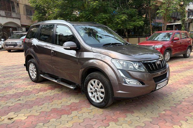 Mahindra XUV500 W10 2WD Second-hand 2018 Mahindra XUV500 W10 2WD for sale in Mumbai