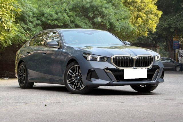 Second-hand 2026 BMW 5 Series 530Li for sale in New Delhi
