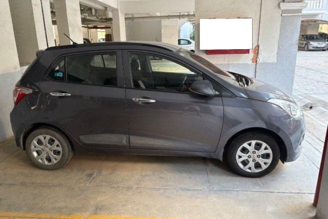 Hyundai Grand i10 Sportz Second-hand 2013 Hyundai Grand i10 Sportz for sale in Gurgaon