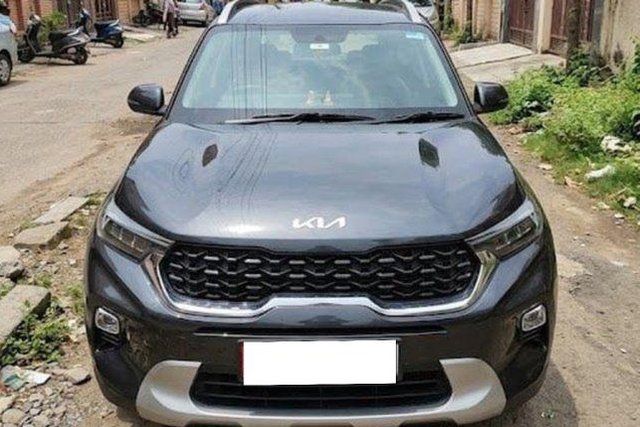 Kia Sonet एचटीएक्स डीजल AT बीएस6 Second-hand 2021 Kia Sonet एचटीएक्स डीजल AT बीएस6 for sale in Mumbai