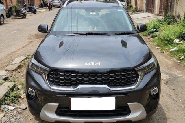Kia Sonet एचटीएक्स डीजल AT बीएस6 Second-hand 2021 Kia Sonet एचटीएक्स डीजल AT बीएस6 for sale in Mumbai